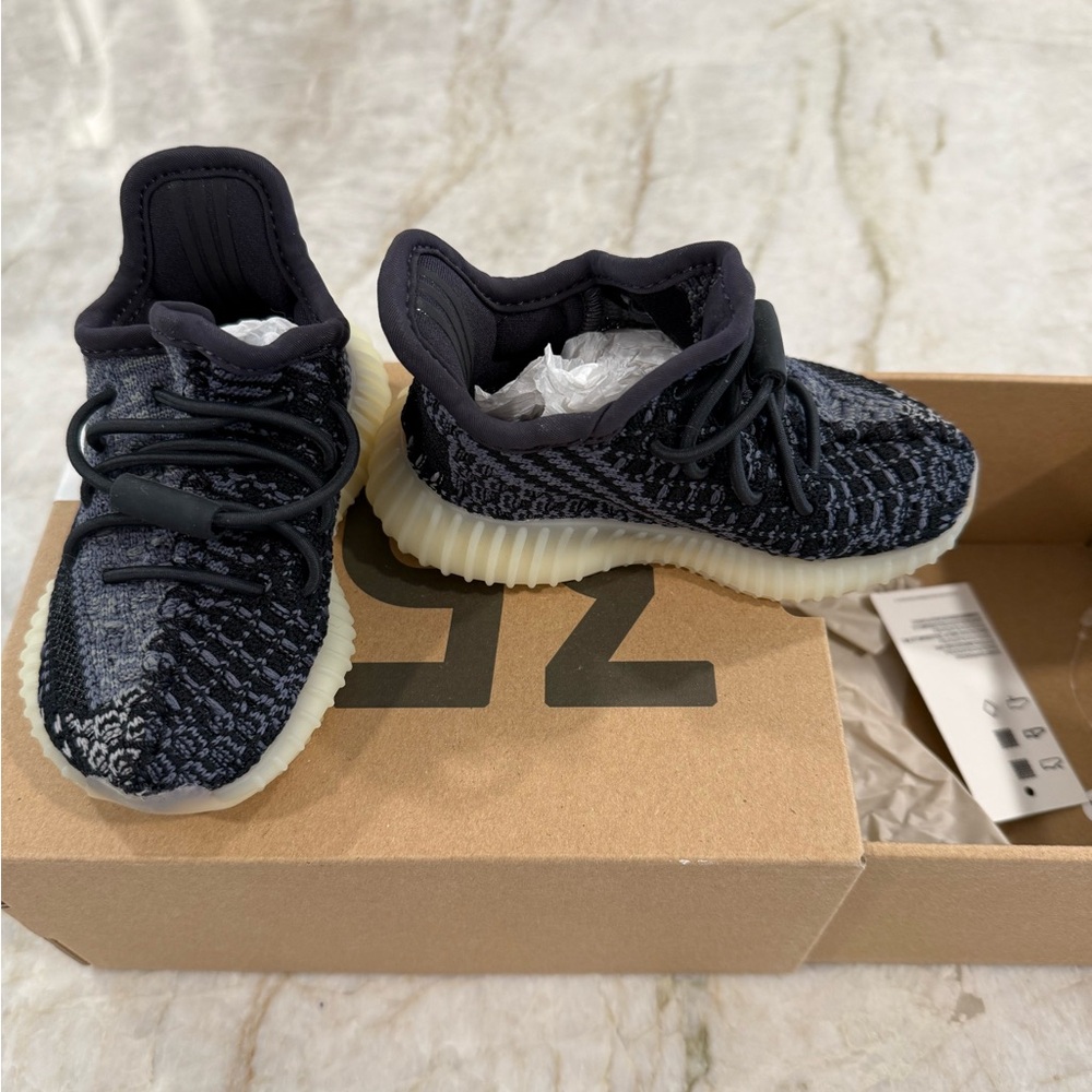 Yeezy boost 350 sneakers